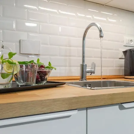 Iris - Close To Vatican Museums *