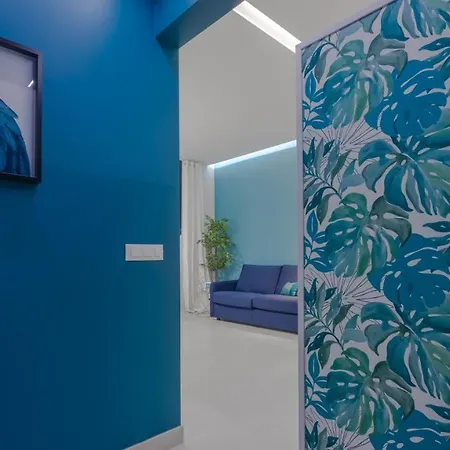 Iris - Close To Vatican Museums